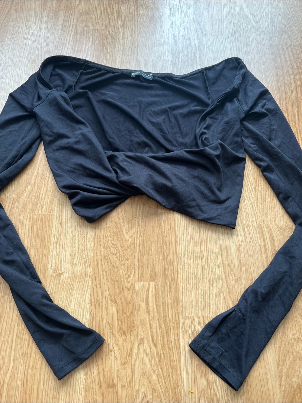 Black Bershka Long Sleeve Cropped Top